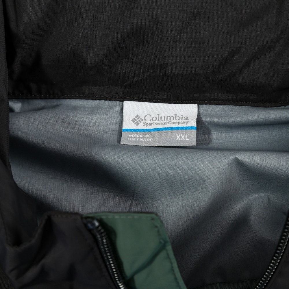NEW Columbia Ultralight Waterproof Jacket - Picture 6 of 8